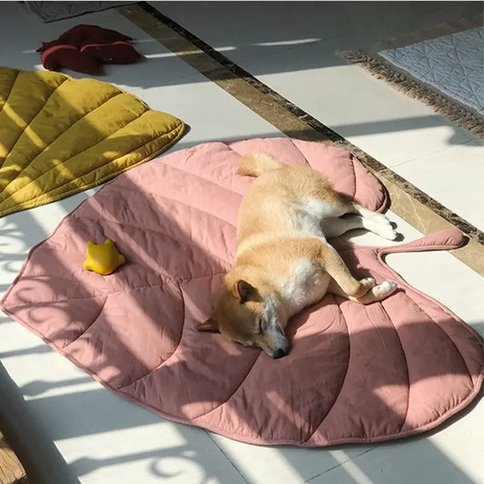 Pet Cooling Leaf Mat