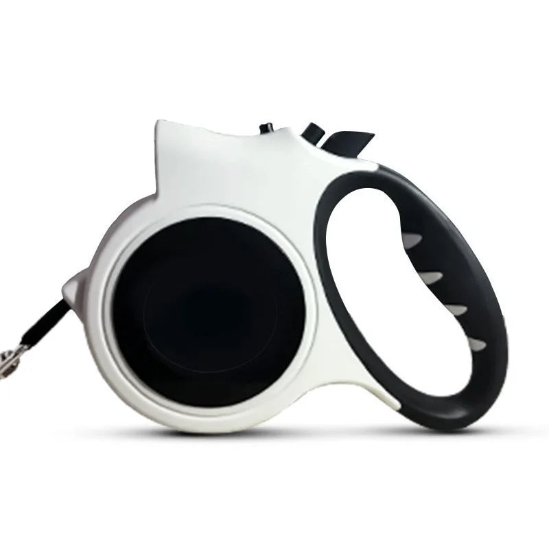 Pet Retractable Leash Comes with a Light