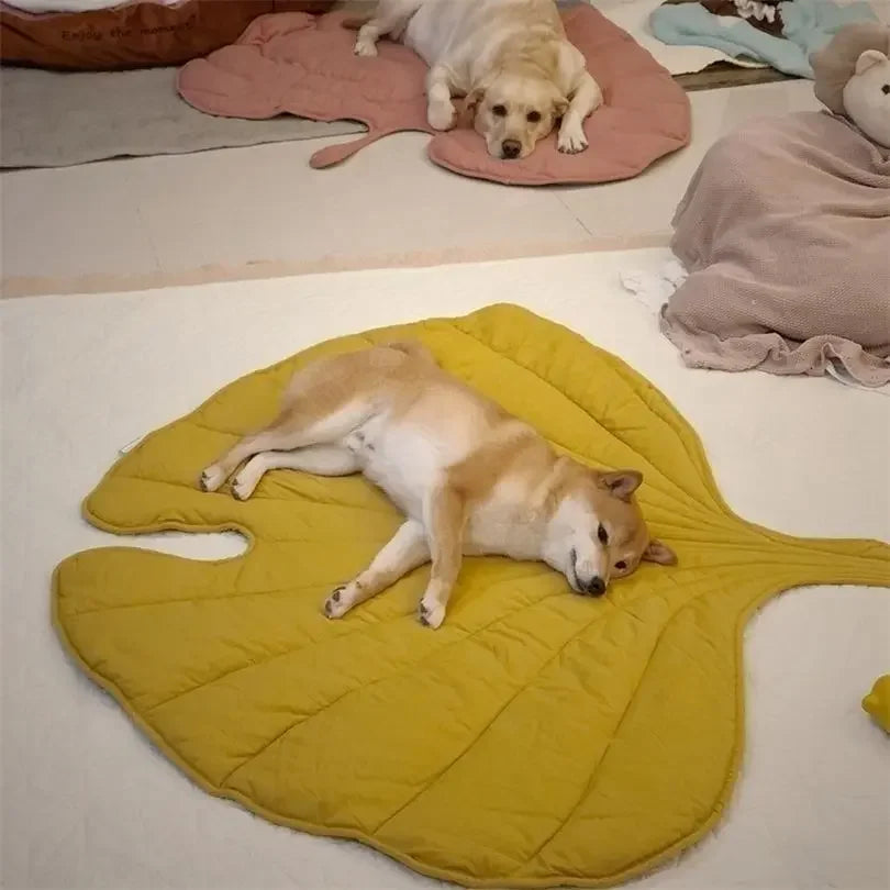 Pet Cooling Leaf Mat